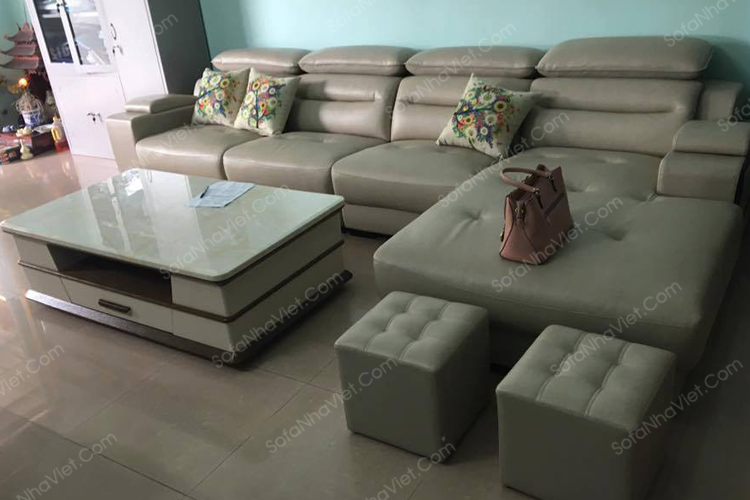 Giao sofa nhà chú Hưng ở Lê Trọng Tấn