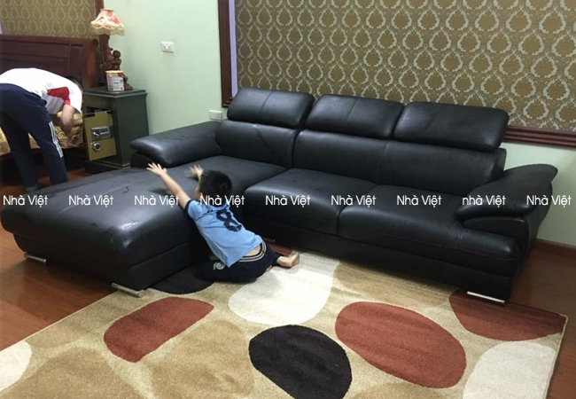 Bàn giao sofa da góc nhà Nhàn - Thạch Bàn, Long Biên